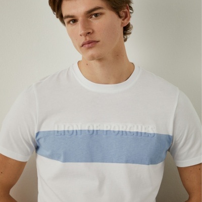 T-shirt 100% algodão com barra em contraste Lion of Porches