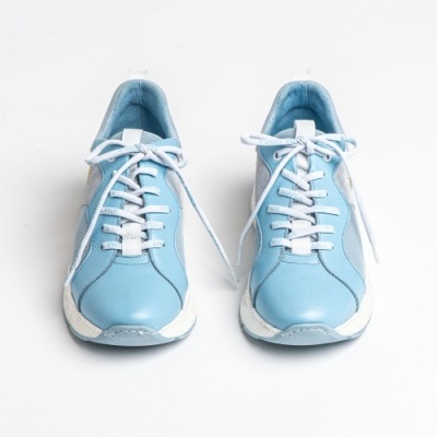 Sneakers com bordado Ana Sousa