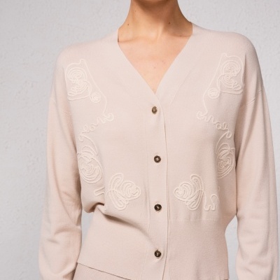 Conjunto saia e casaco em malha fina SMF