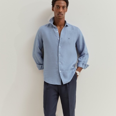 Camisa slim fit em linho Lion of Porches