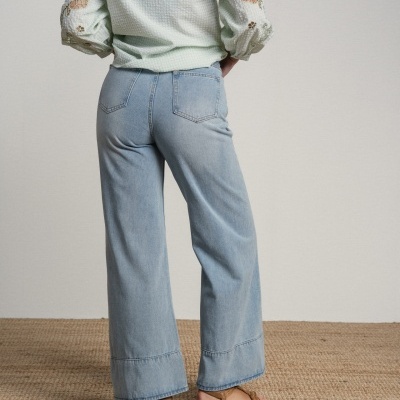 Calças de ganga com costura SMF