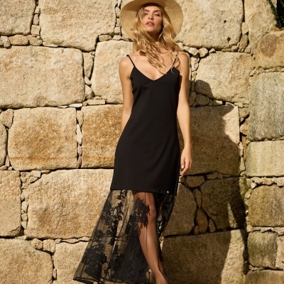 Vestido Longo com Renda SWALLOW