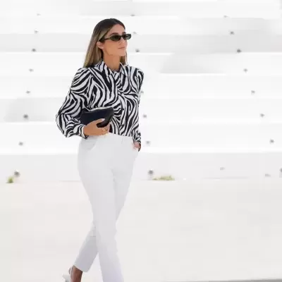 Calça de cintura subida e perneira justa Scripta