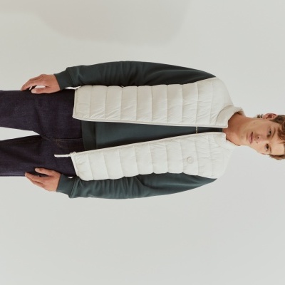 Colete acolchoado gola alta Lion of Porches