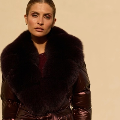 Anorak longo com gola e punhos pêlo de raposa Swallow