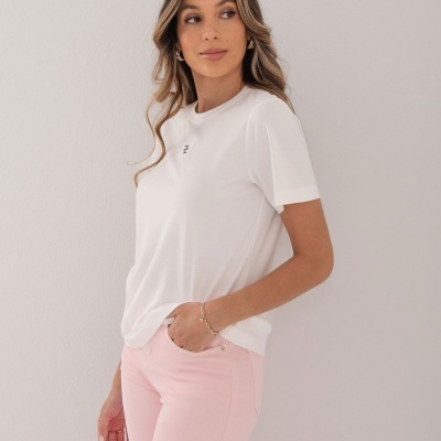 T-shirt com detalhe personalizado Ferrache