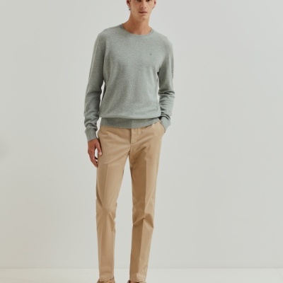 Calças chino slim fit vincadas Lion of Porches