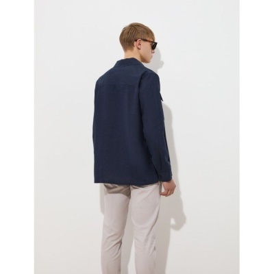 Sobrecamisa em linho com bolsos Decenio