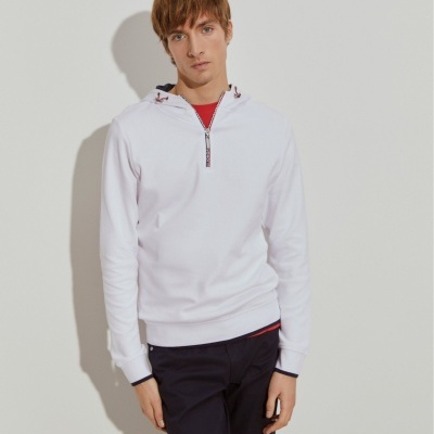 Sweater com capuz ajustável Lion of Porches