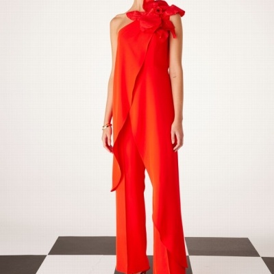 MACACÃO ASSIMÉTRICO FLOR CARLA RUIZ