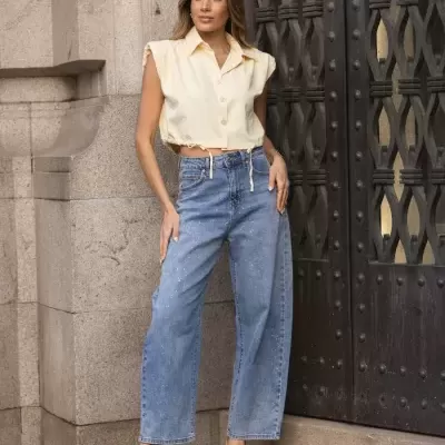 Jeans wide leg com apontamentos glow Spaccio