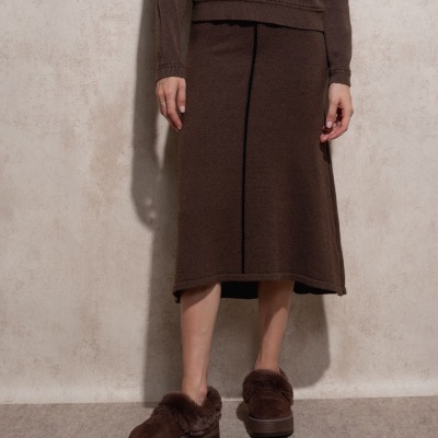 Saia de malha com risca SMF