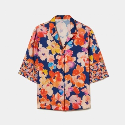 Camisa manga curta com padrão floral Decenio
