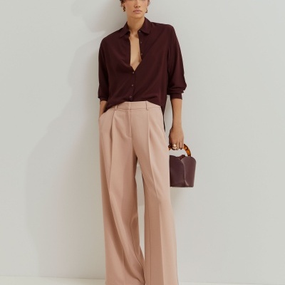 Calças pantalona vincadas Lion of Porches