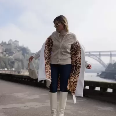 Casaco com encaixes em acolchoado Scripta