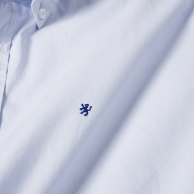 Camisa regular fit clássica Lion of Porches