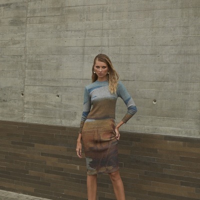 VESTIDO ESTAMPADO EM MALHA SAHOCO