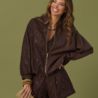 Bomber com renda Swallow
