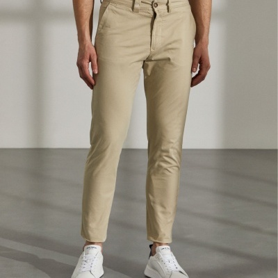 Calças slim fit chino de algodão stretch Lion of Porches