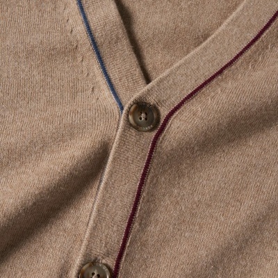 Casaco de malha algodão e caxemira com botões Lion of Porches