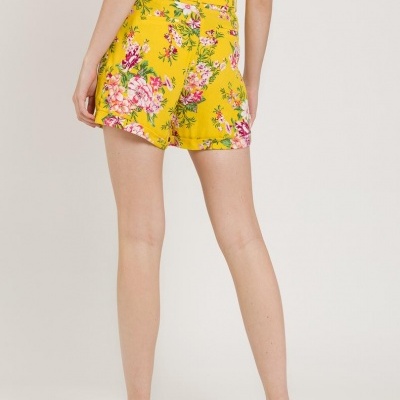 Calção florido Naf Naf