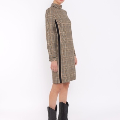 VESTIDO RECTO COM FITAS ARGGIDO