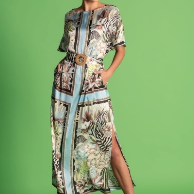 Vestido longo com aberturas laterais e cinto com fivela Pooze