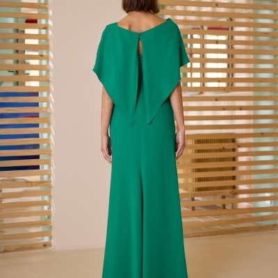 Vestido longo efeito capa Carla Ruiz