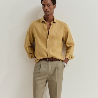 Camisa slim fit em linho Lion of Porches