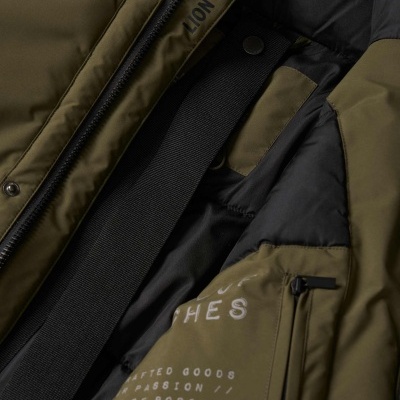 Parka acolchoada com capuz Lion of Porches