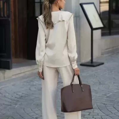 Blusa com folhos texturada SPACCIO by Cristina