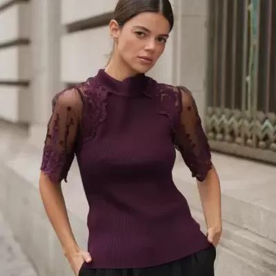Camisola de Malha com Mangas em Renda Bordada Spaccio