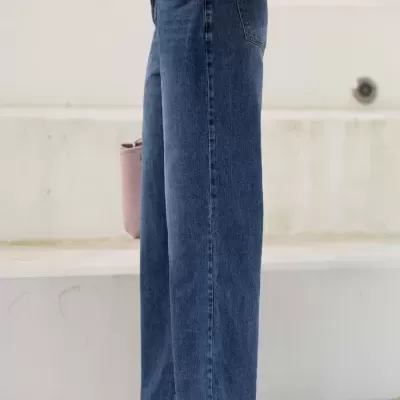 Jeans wide leg cintura c/ tachas SPACCIO