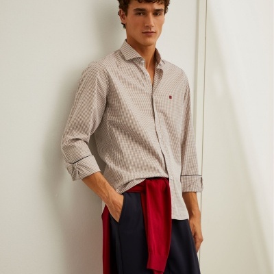 Camisa Slim Fit em tecido com padrão de quadrados Lion of Porches