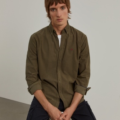 Camisa Regular Fit Lion of Porches