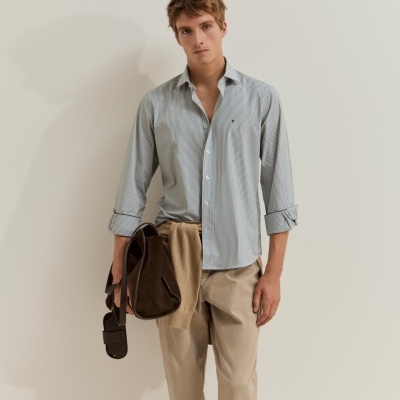 Camisa slim fit às riscas Lion of Porches