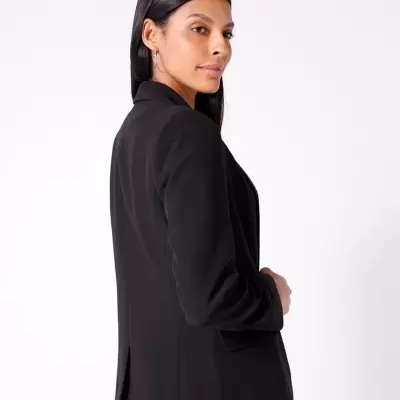 Blazer curto com gola de lapela e bolsos falsos com aba Naf Naf