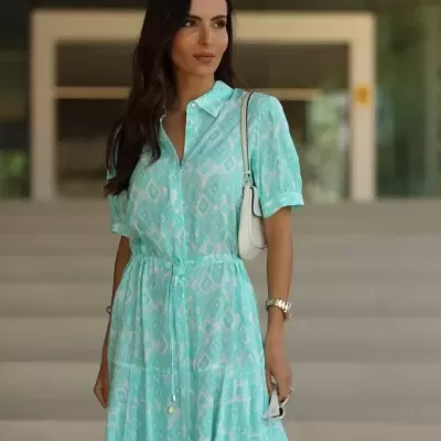 Vestido estampado com colarinho de abas Scripta