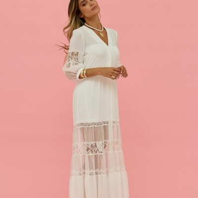 Vestido comprido com detalhes em renda Scripta