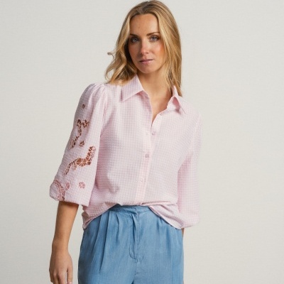 Camisa com bordado nas mangas SMF