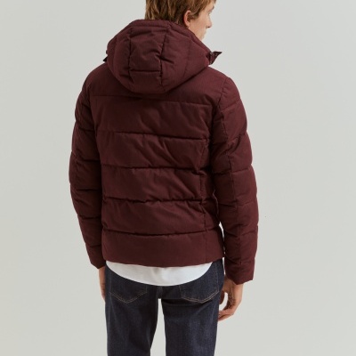 Blusão acolchoado com capuz  Lion of Porches