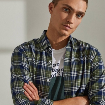 Camisa Slim Fit Lion of Porches