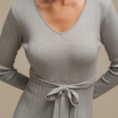 Vestido de malha em lurex com cinto SMF