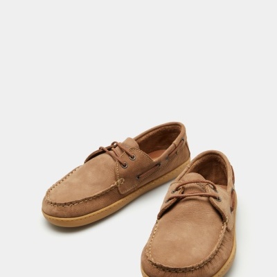 Sapatos de vela em couro Lion of Porches