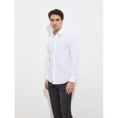 Camisa clássica slim fit Decenio