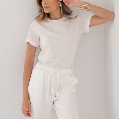 T-shirt com logótipo bordado Ferrache