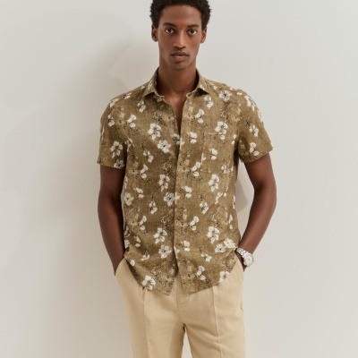 Camisa slim fit de manga curta em linho e algodão Lion of Porches