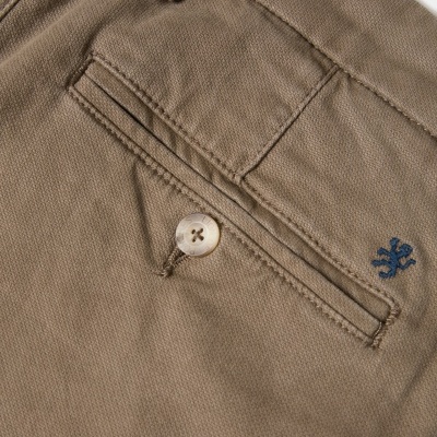 Calças chino regular fit Lion of Porches
