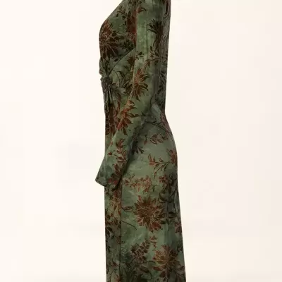 Vestido Midi em Veludo com Nó Frontal Sahoco