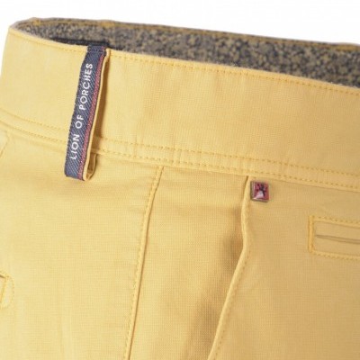 Calções chino Lion of Porches